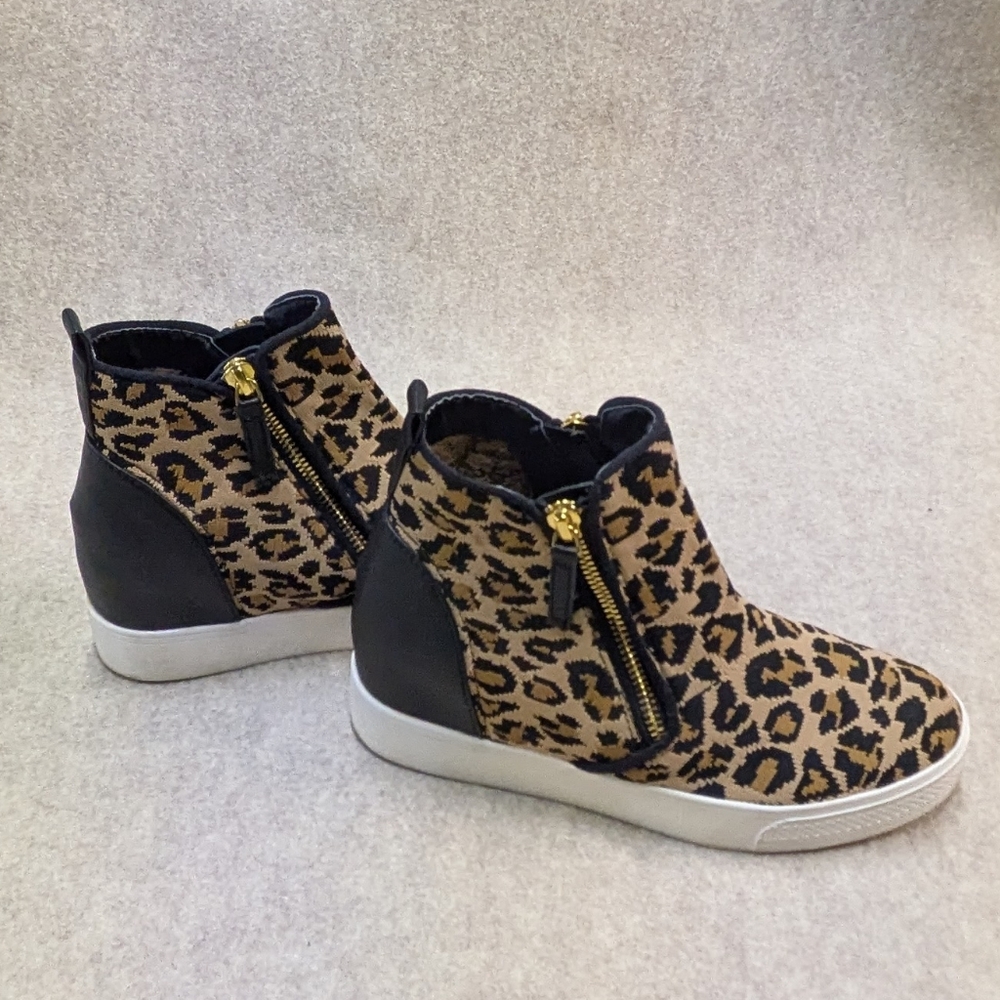 Steve Madden Black & Tan Knit Fabric & Leather Leopard Wedges Sz 7 Teens/Women - Picture 1 of 10